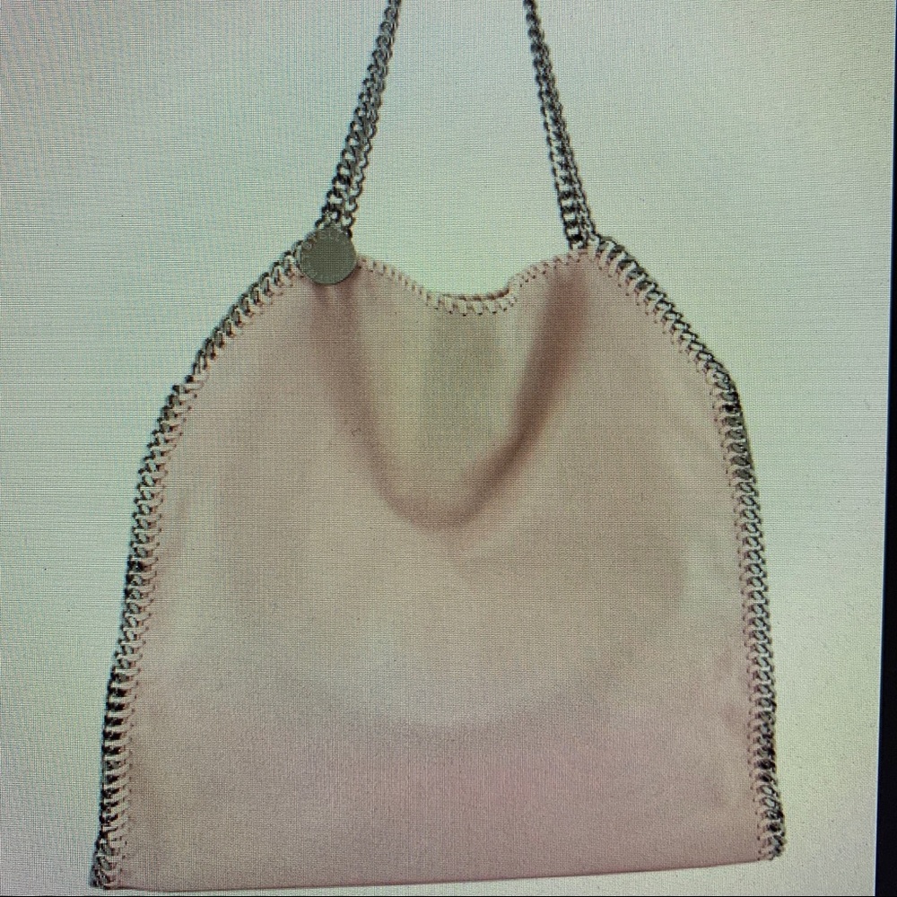 Stella McCarthy Falabella (large)